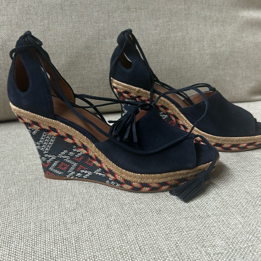 Cabi 8M wedge